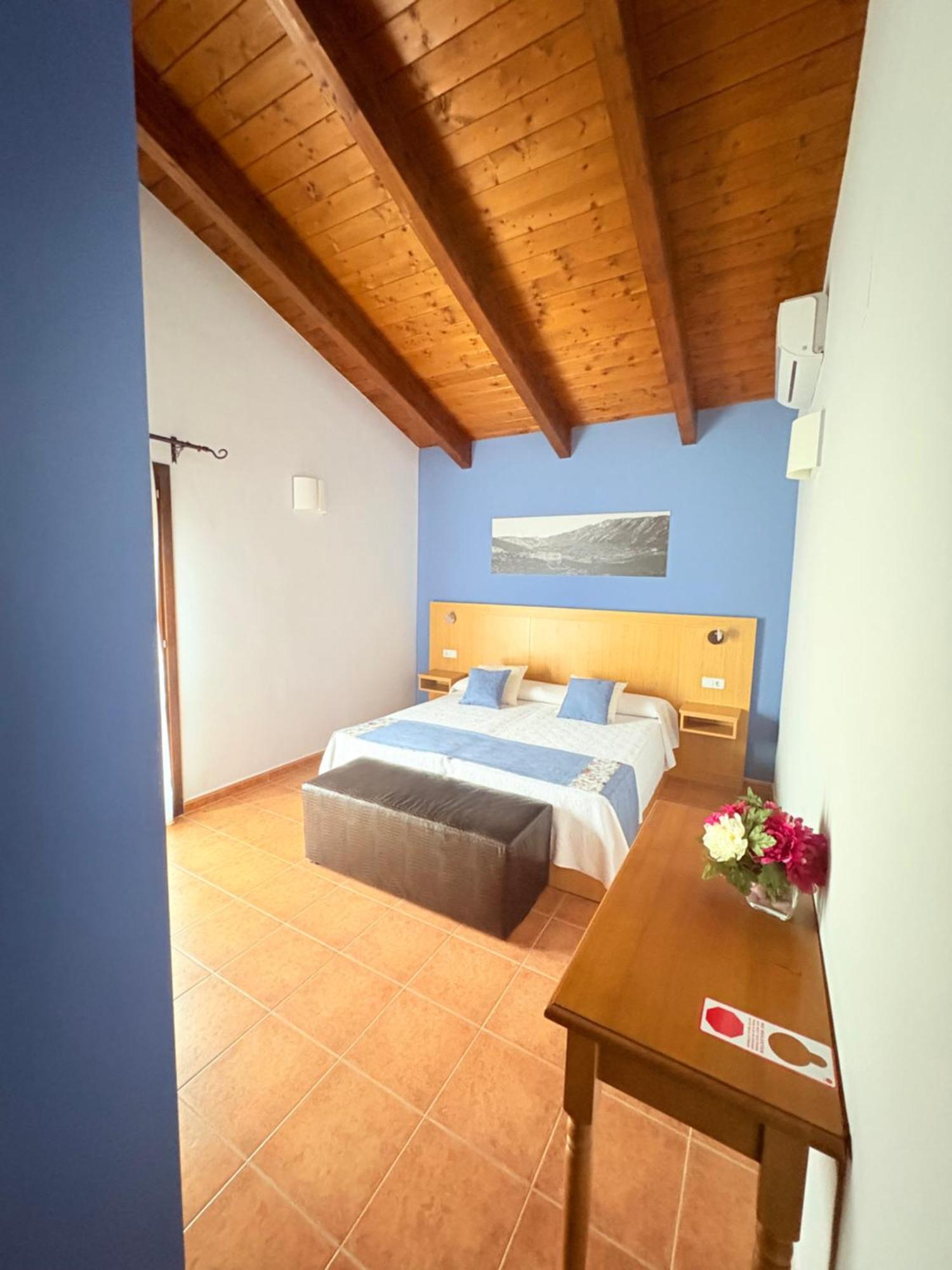 Hotel Guara Inluka Las Almunias Quarto foto