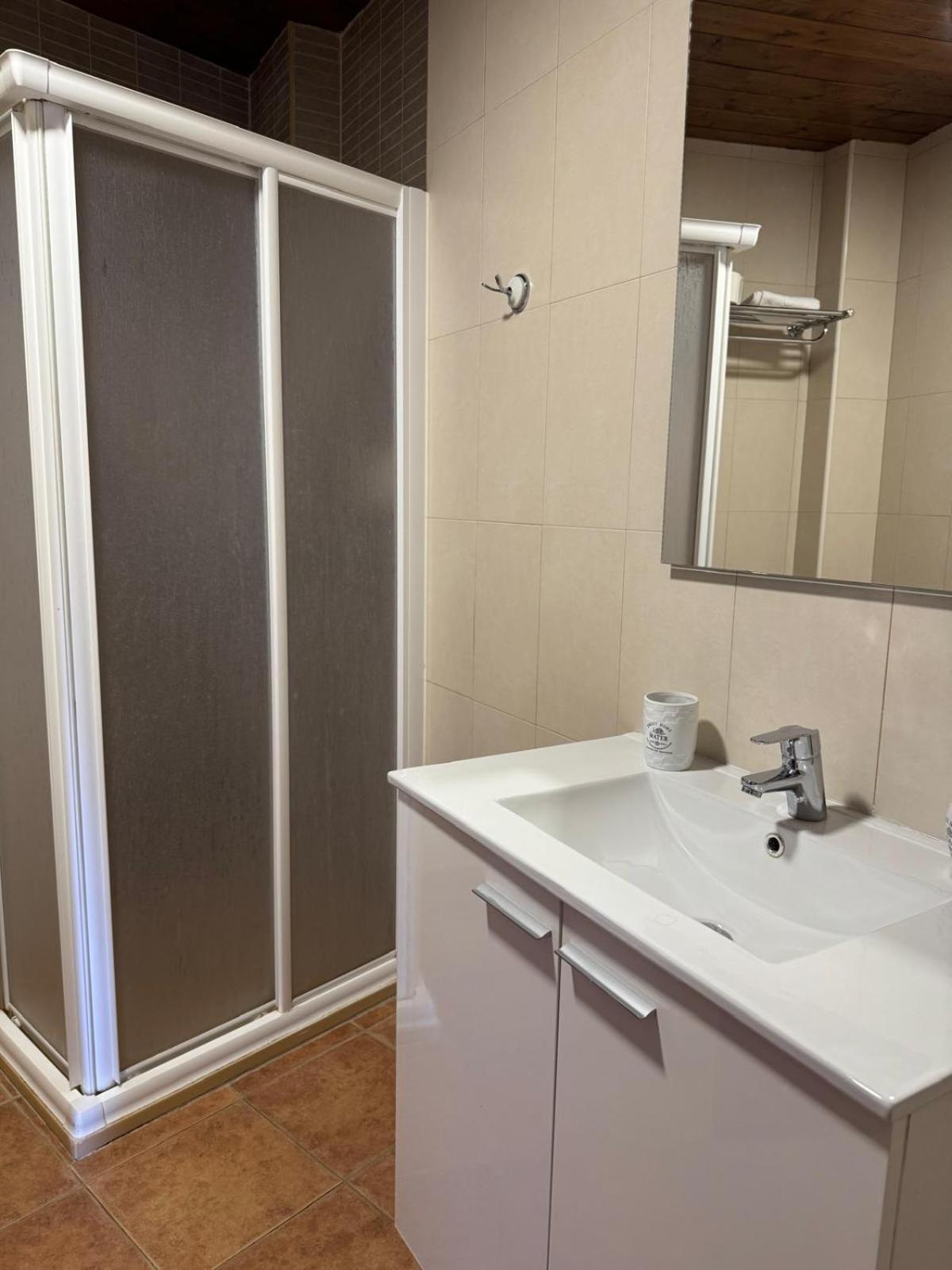 Hotel Guara Inluka Las Almunias Quarto foto